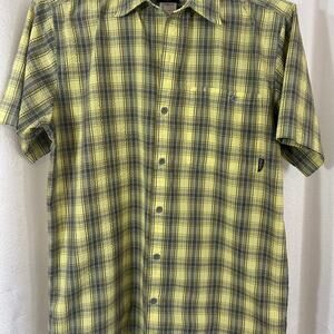 Patagonia Men’s Short Sleeve Yellow Black Button Down Size M